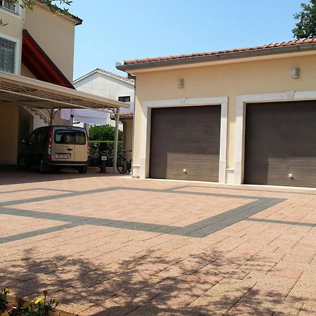 Ulika Rooms & Apartments Porec Exterior photo